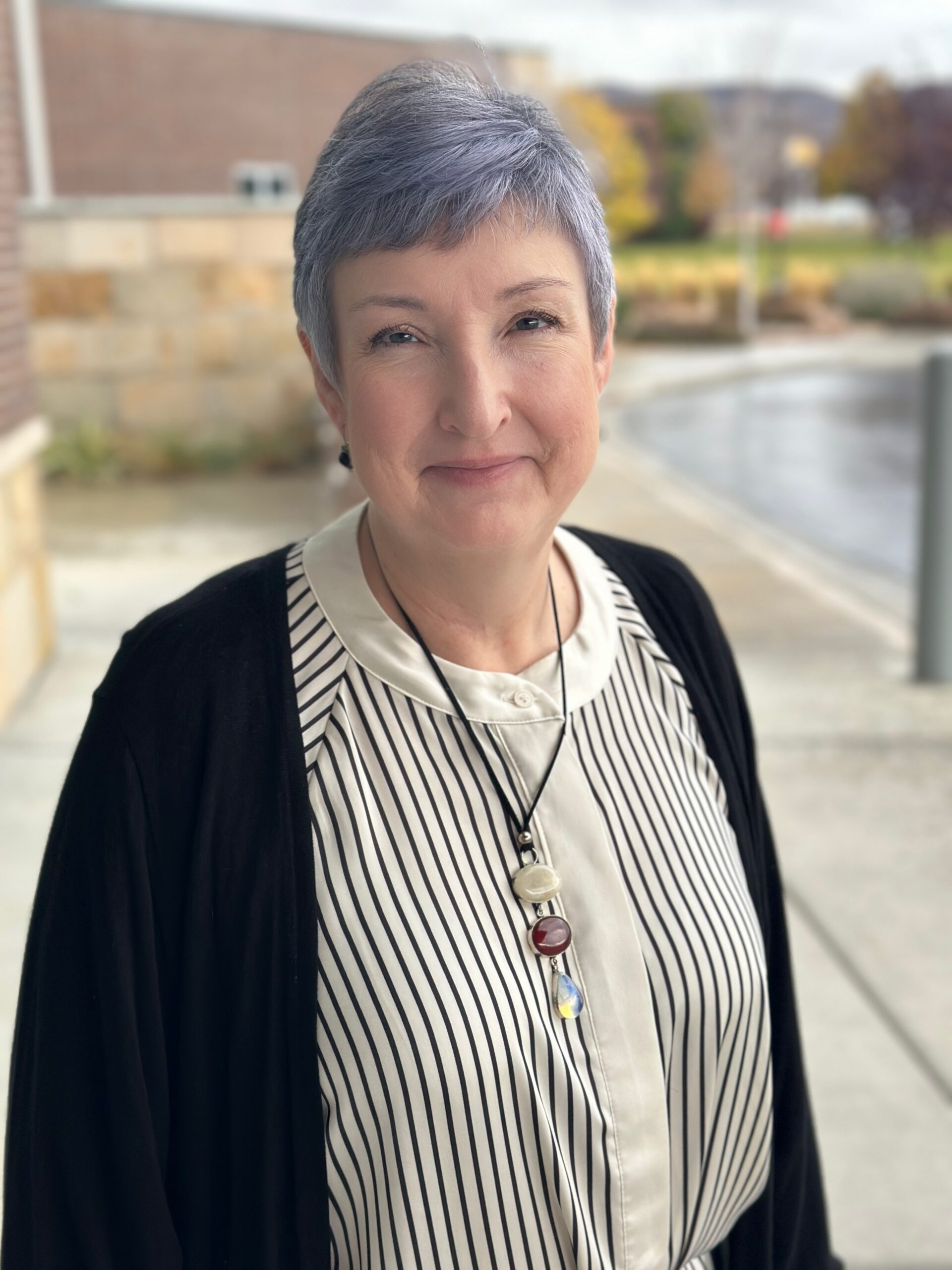Featured image for “Heber nurse honored with Impact award for innovating a new health unit coordinator role”